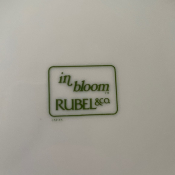 Midcentury In Bloom Lunch or Dessert Stand by Rubel with‎ floral accents - Picture 3 of 4